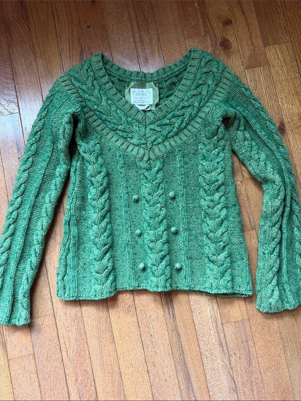 Vintage Old Navy Green Cable-Knit V-Neck Sweater